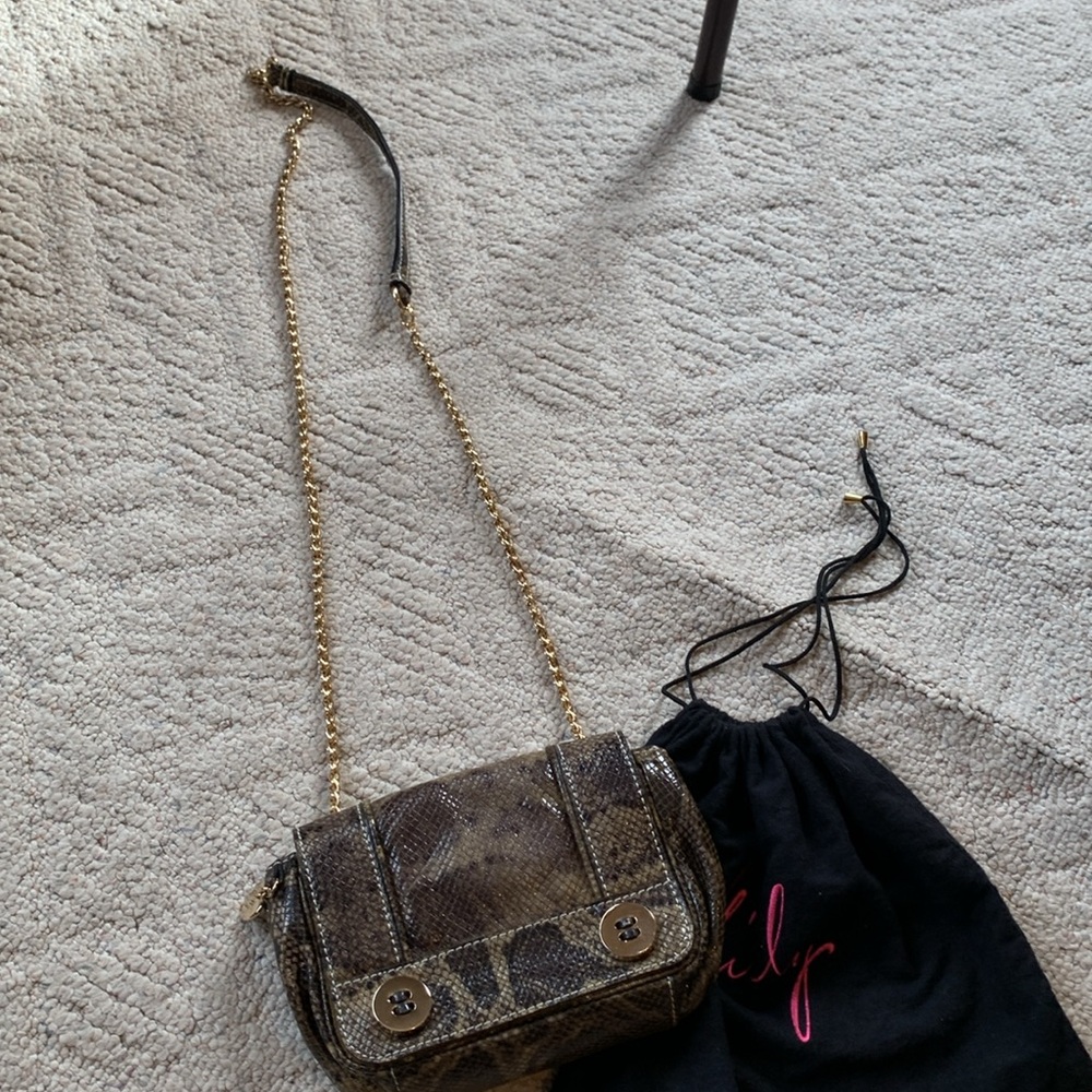 Milly Crossbody Purse - Picture 10 of 14